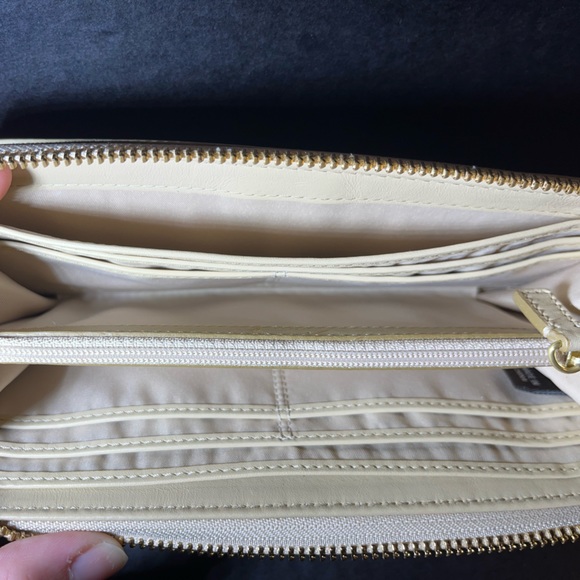 Coach Poppy Continental Wallet - Picture 8 of 16